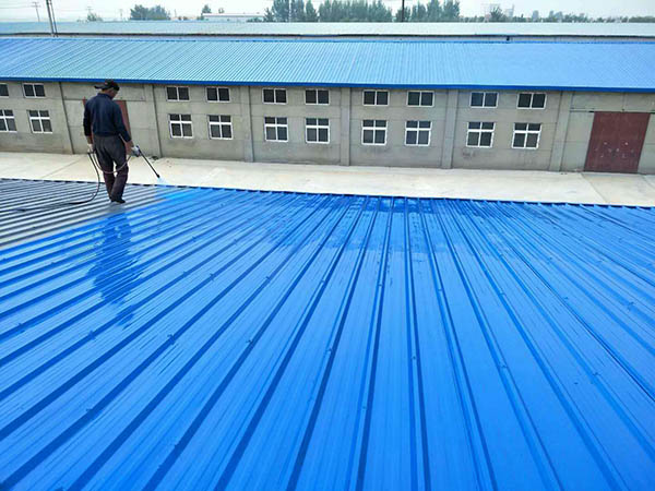 久治 彩钢瓦喷漆翻新工业厂房、仓库